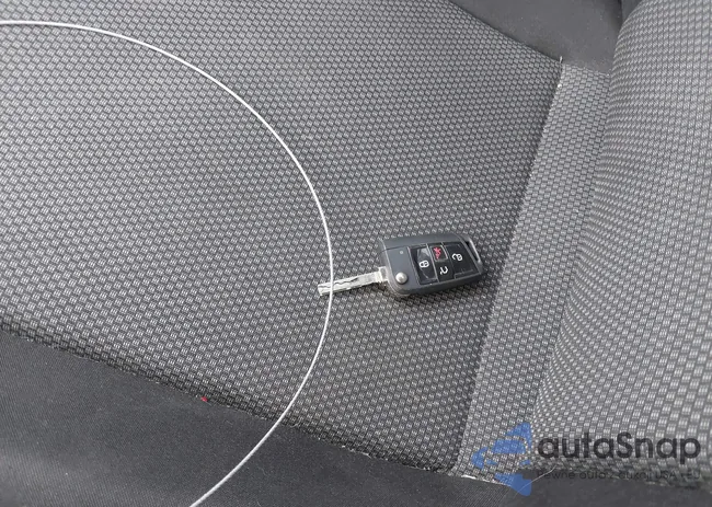 3VWC57BUXKM081853: 42902079