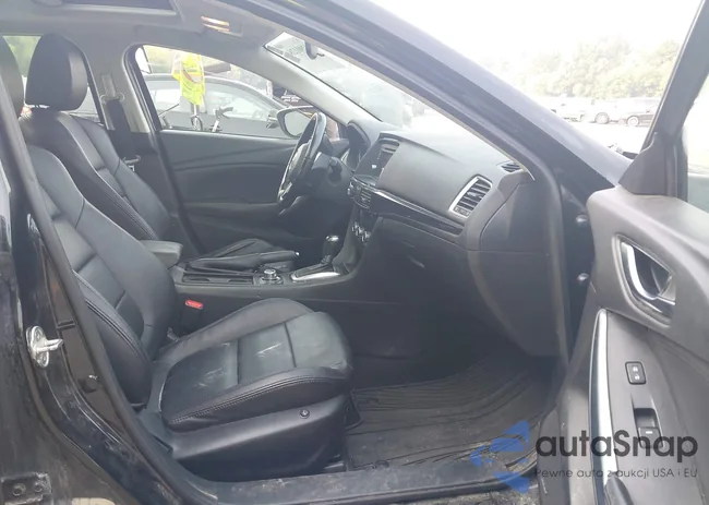 JM1GJ1V63F1165669: 42901286