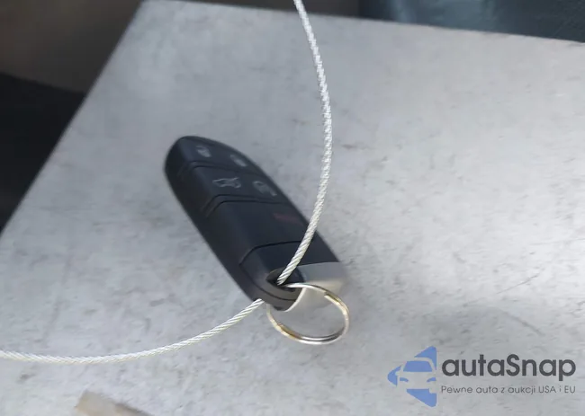 1C4SDHCT2KC626068: 42901298