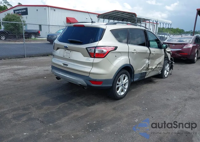 1FMCU0GDXJUD47481: 42901347