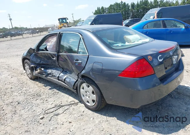 1HGCM56477A218970: 42901514