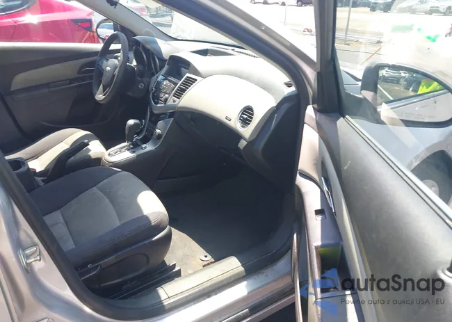 1G1PC5SH3C7369882: 42901575