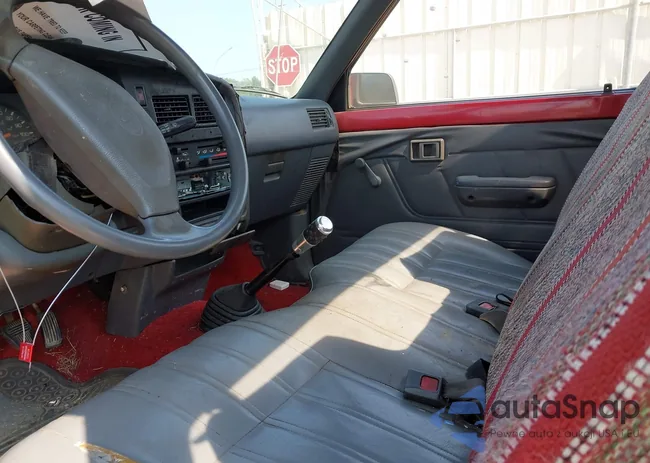 4TARN81A2PZ073922: 42901639