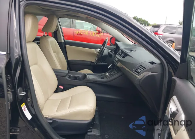 JTHKD5BH5C2121580: 42901656