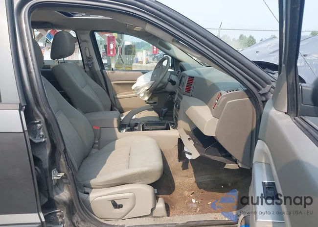 1J4GR48K85C508802: 42902743