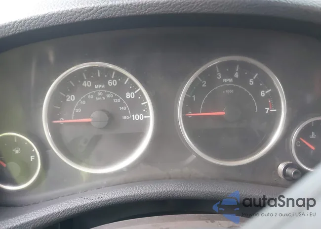 1C4BJWDG9CL182560: 42902841