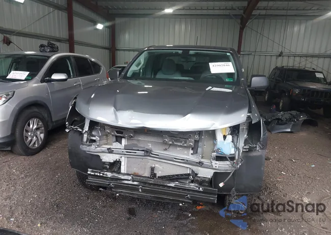 1GCHSBEA9M1168617: 42902846