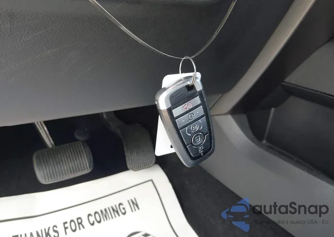 1FMJK2AT1KEA75911: 42902870