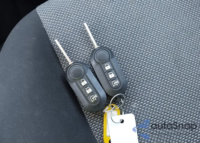 ZFBHRFAB1M6T42140: 42903051