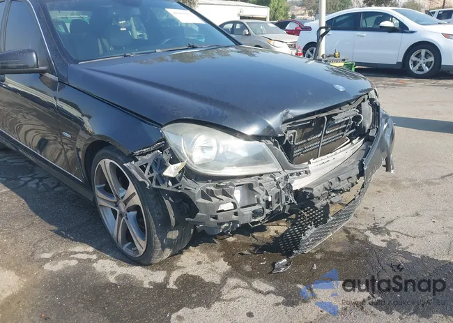 WDDGF4HB0CR214518: 42903061