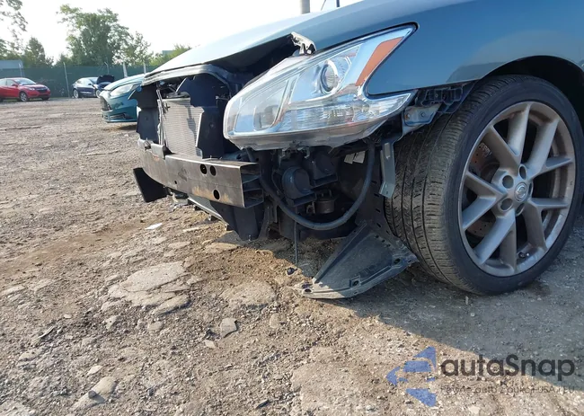 1N4AA5AP1BC867571: 42903103