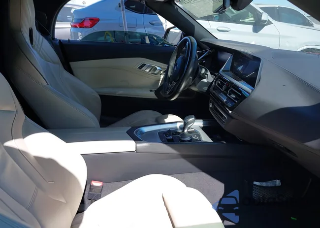 WBAHF3C51KWW03921: 42903121