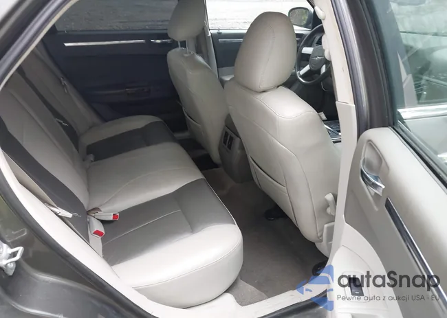 2C3LA53G68H259202: 42903268