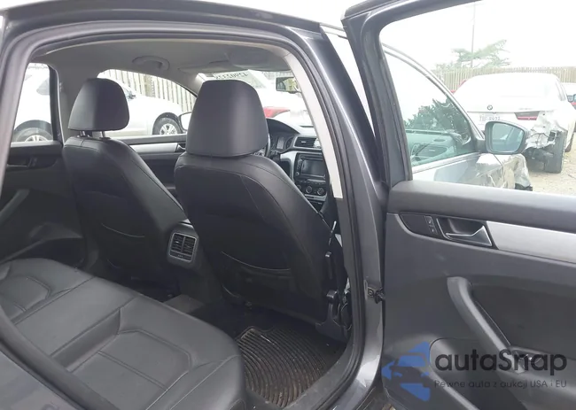 1VWBP7A36DC104919: 42902328