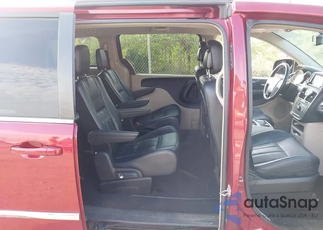 2C4RC1BG9DR603832: 42902340