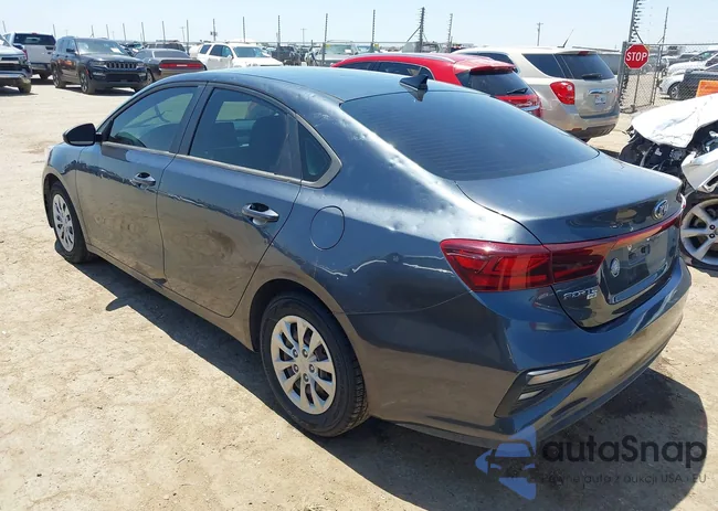 3KPF24AD1LE250095: 42902376