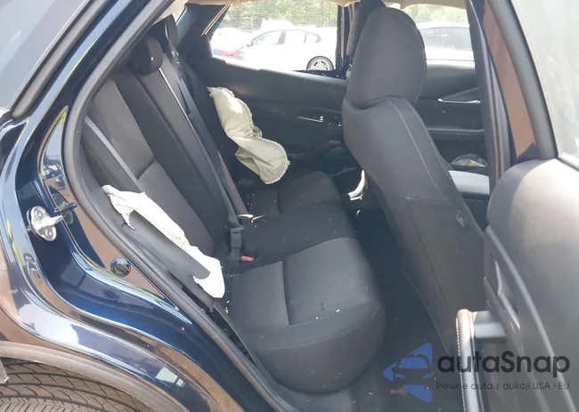 3MVDMBAM1SM827717: 42902471