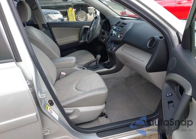 JTMZF33V595001806: 42902520