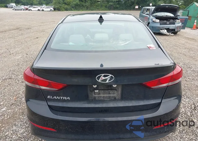 KMHD84LF9HU207150: 42902585