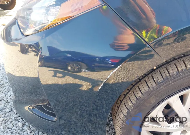 2T1BURHE9HC842600: 42902625