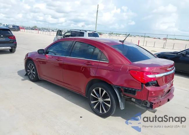 1C3BC8FG7BN567299: 42902668