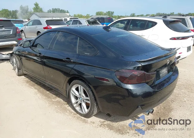 WBA4J3C5XJBL03328: 42903712