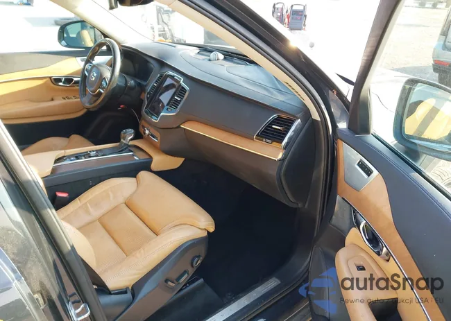 YV4A22PL4G1025866: 42904037