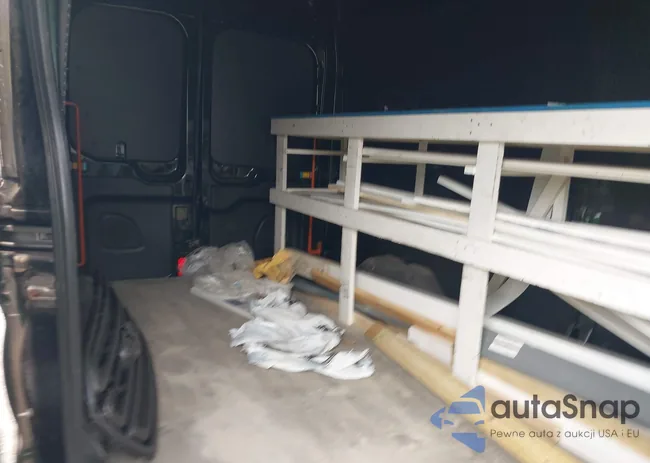 1FTLW2XM4GKB52541: 42903514