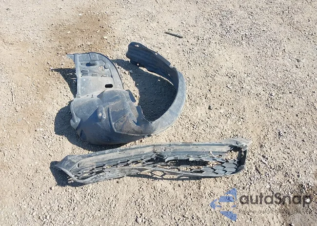 1HGCR2F35GA184552: 42903527