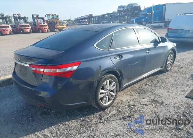 4T1BK1EB5EU103428: 42904699