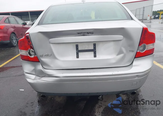 YV1MS682472281068: 42904893