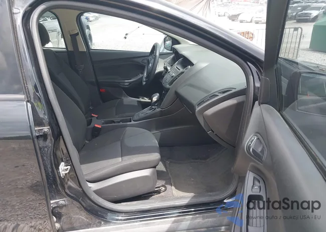 1FADP3E28HL328212: 42904908