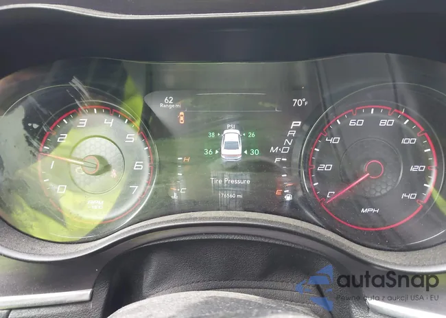 2C3CDXBG9HH598945: 42905055