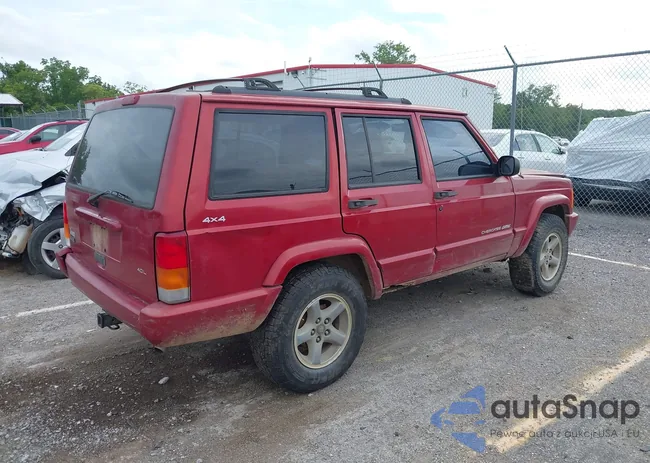 1J4FF68S8XL501061: 42904407