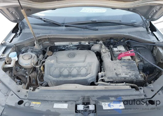 3VV3B7AX2LM067553: 42904487