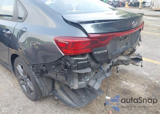 3KPF34AD8ME386898: 42904490