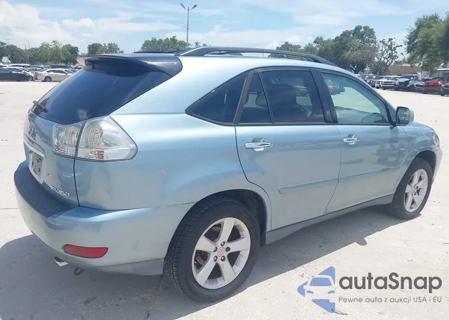 2T2GK31U98C027058: 42904507