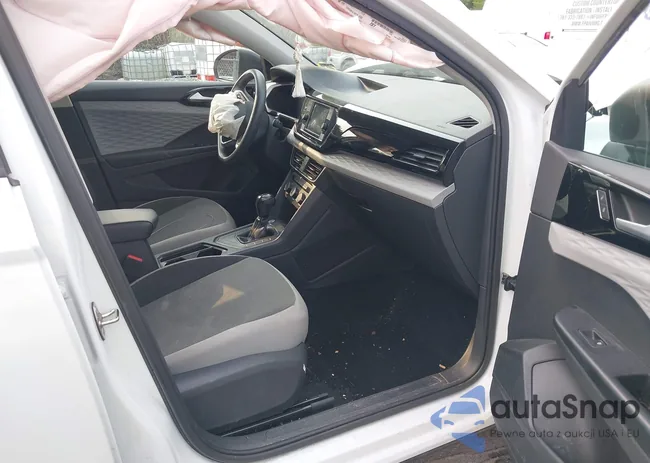 3VVCX7B24NM051524: 42904524