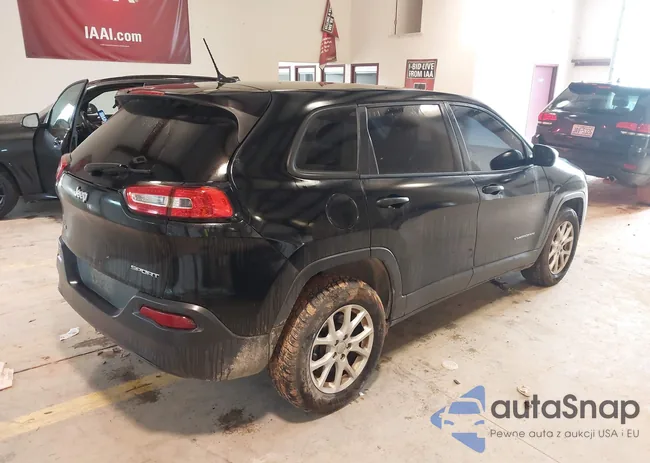 1C4PJMAB6HD22697: 42904580