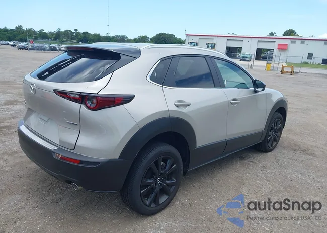 3MVDMBBM0RM660906: 42904610