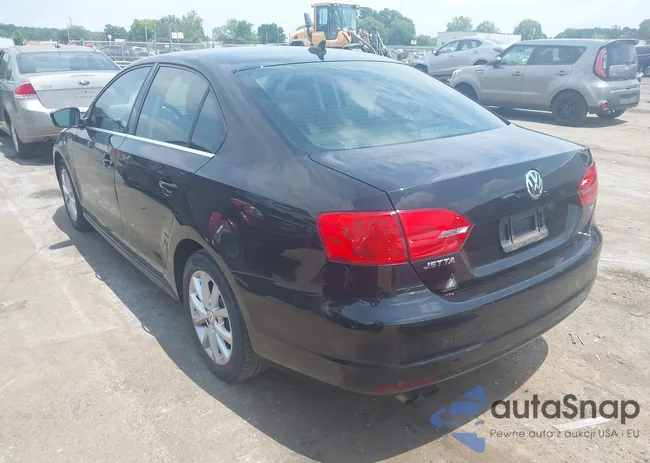 3VWD17AJ4EM306943: 42904624