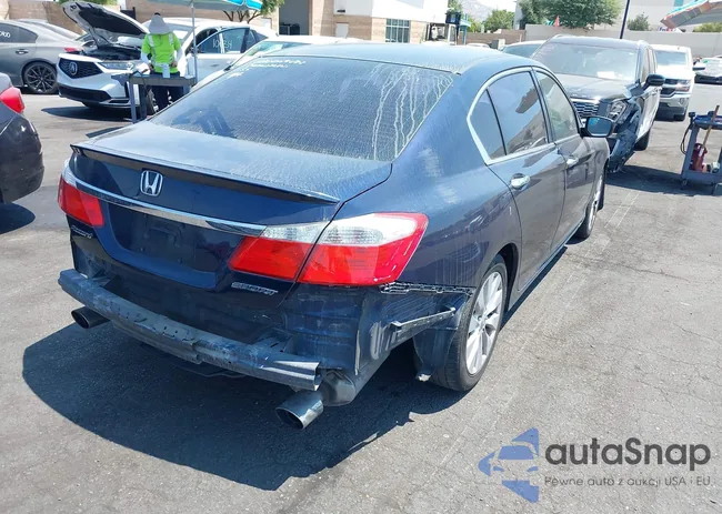 1HGCR2F55EA052194: 42905907