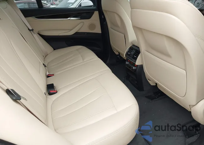 5UXKR0C35H0V74155: 42906057