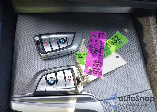 WBAJS3C09LCE05725: 42906184