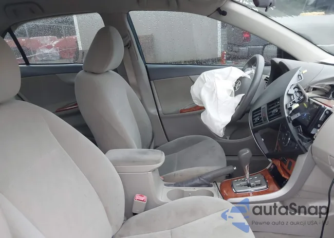 1NXBU4EE9AZ261030: 42906212