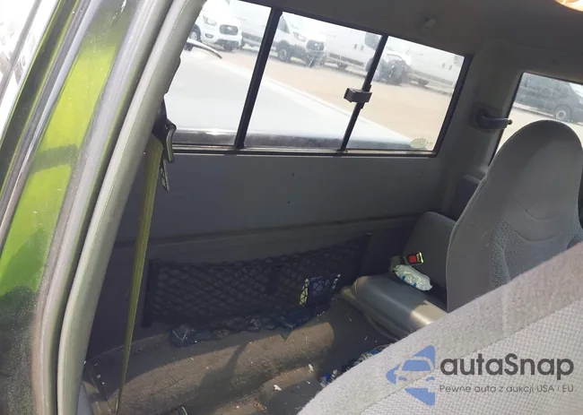 1FTYR14X3XPB47579: 42906233