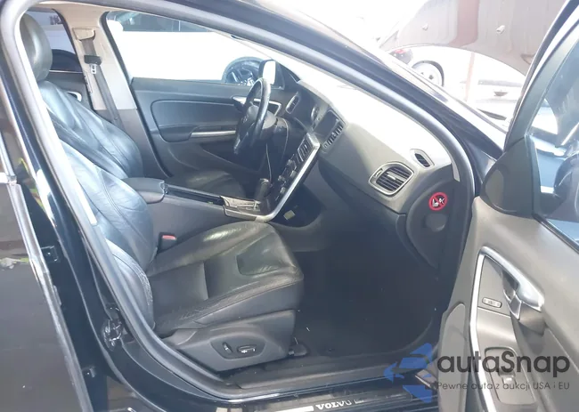 YV1622FS5C2139049: 42905606