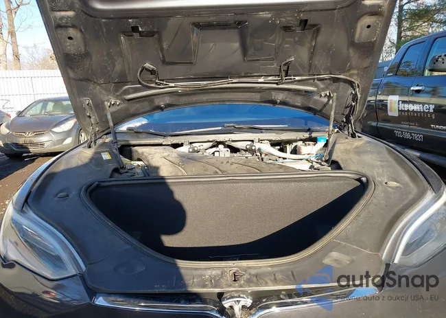 5YJSA1E24GF174235: 43904838