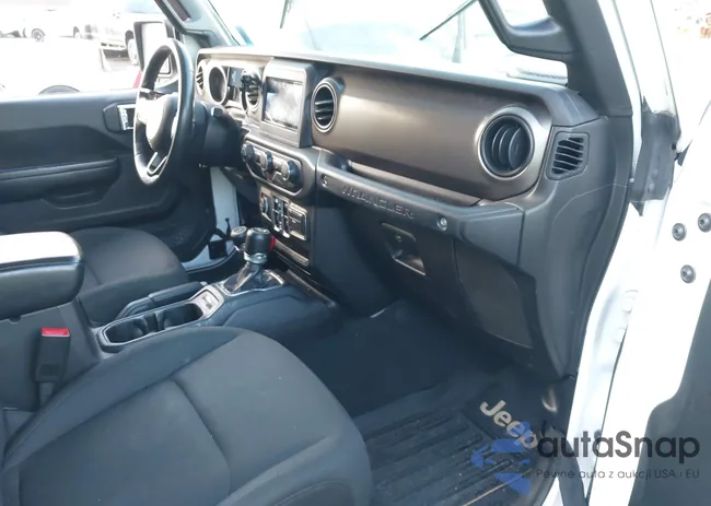 1C4HJXDG9JW284484: 43904936