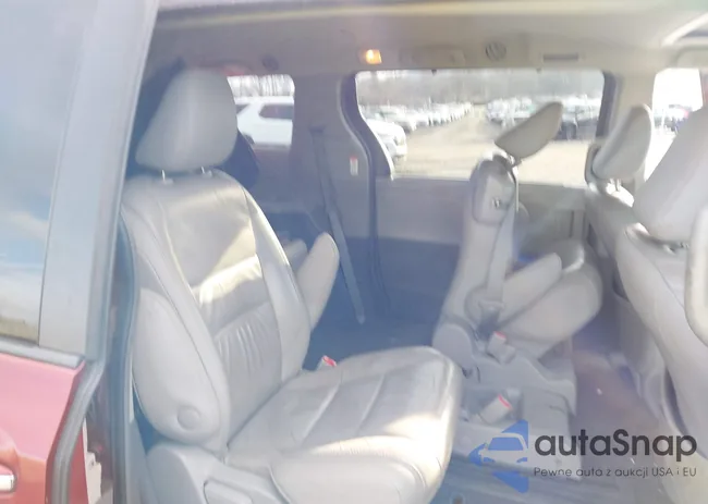 5TDYK3DC3GS692619: 43904945